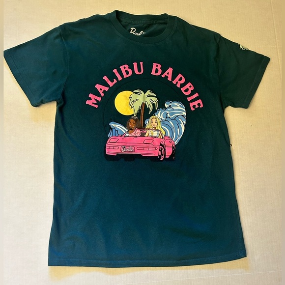 Mattel Malibu Barbie Graphic T-Shirt Sz-M.  AA19 - Picture 3 of 7